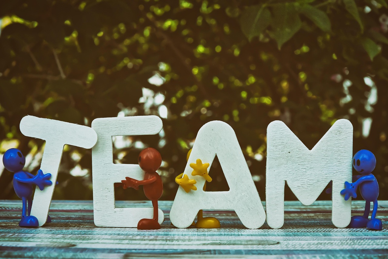 用友通信实名账号:配资开户平台哪个最好