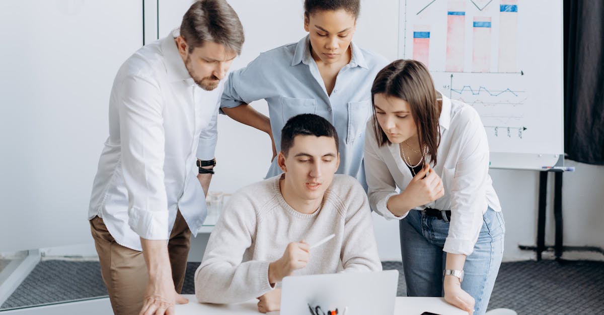 在线双语服务团队：短信如何提高品牌的口碑 